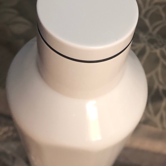 SOLD OUT - Picture 6 of 7